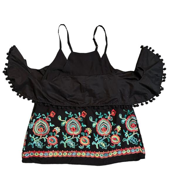 Gianni Bini Floral Embroidered Off-Shoulder Top with Adjustable Straps S EUC - Picture 3 of 9